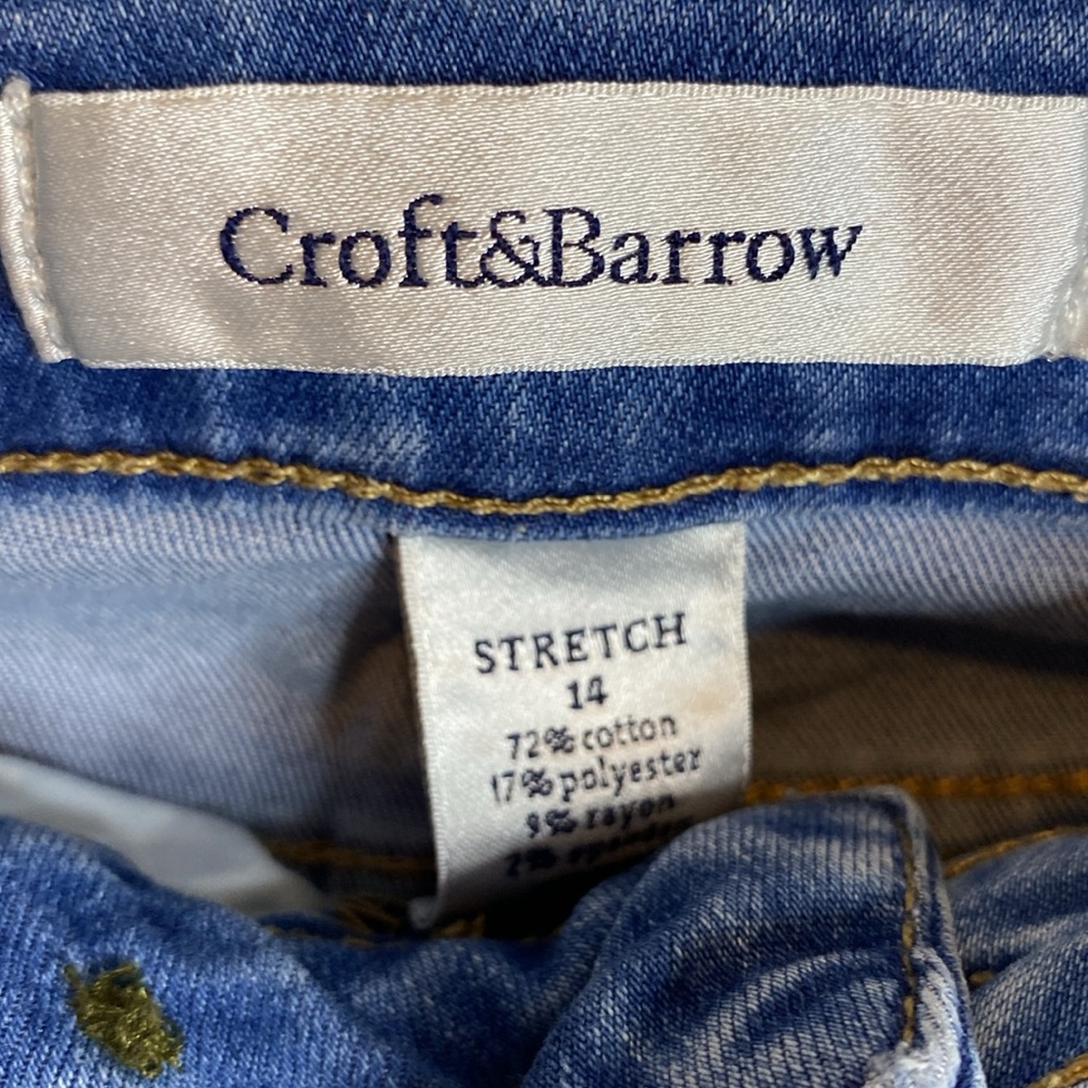 Women's Croft & Barrow plus size 14 cropped stretch Blue Jeans - Picture 3 of 10